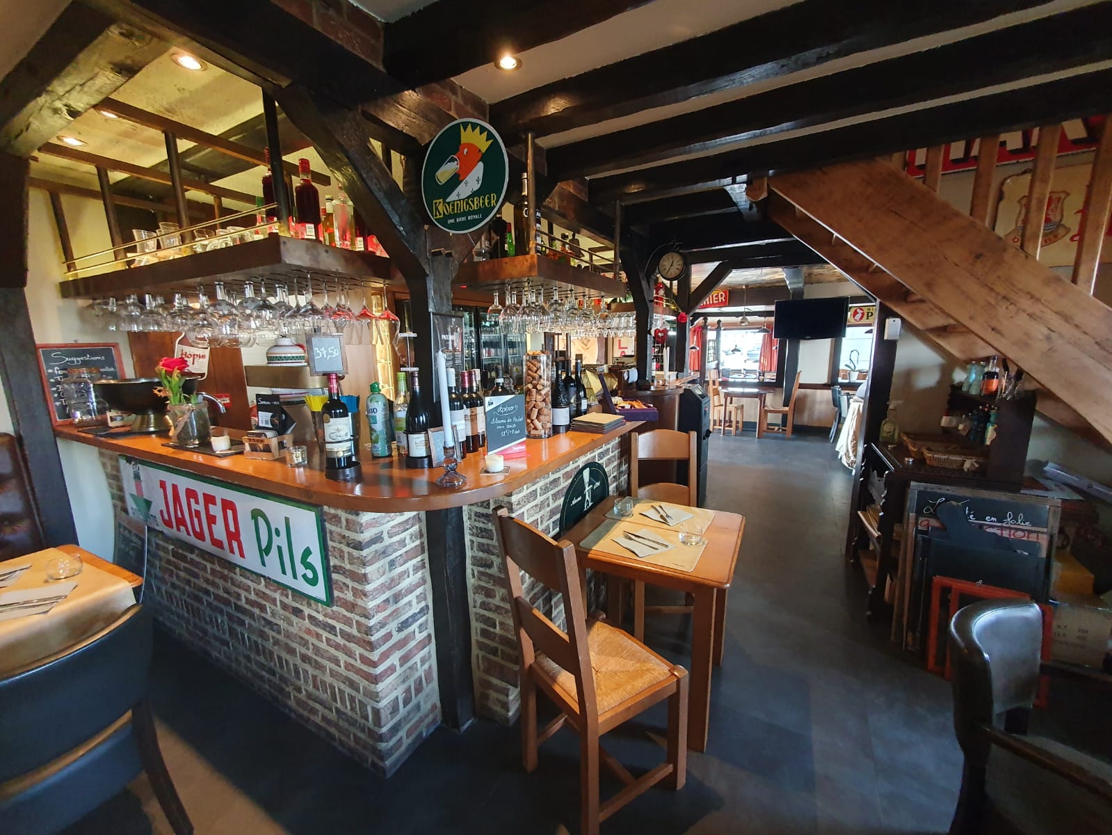 LA FERTE BRASSERIE | Galerie